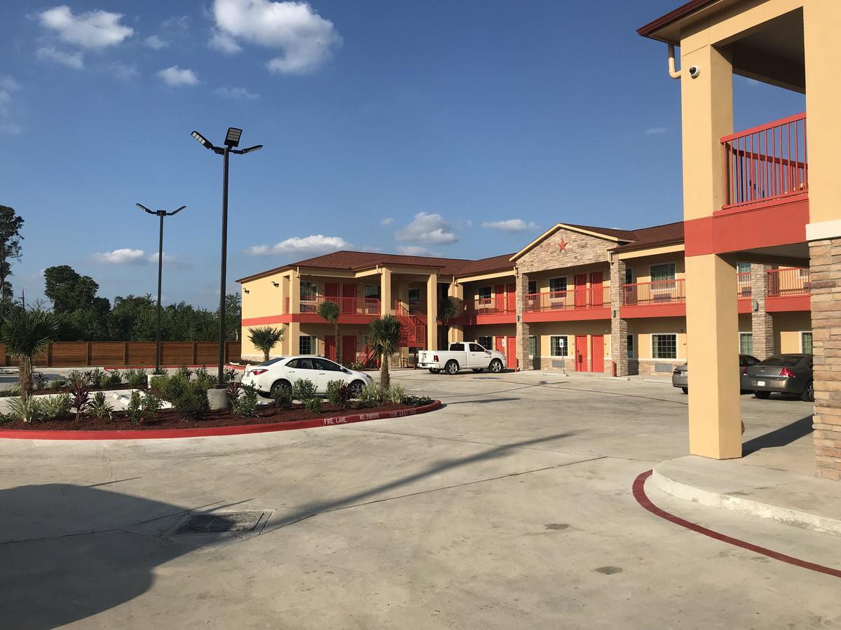 Scottish Inn & Suites - Iah Airport Humble Εξωτερικό φωτογραφία