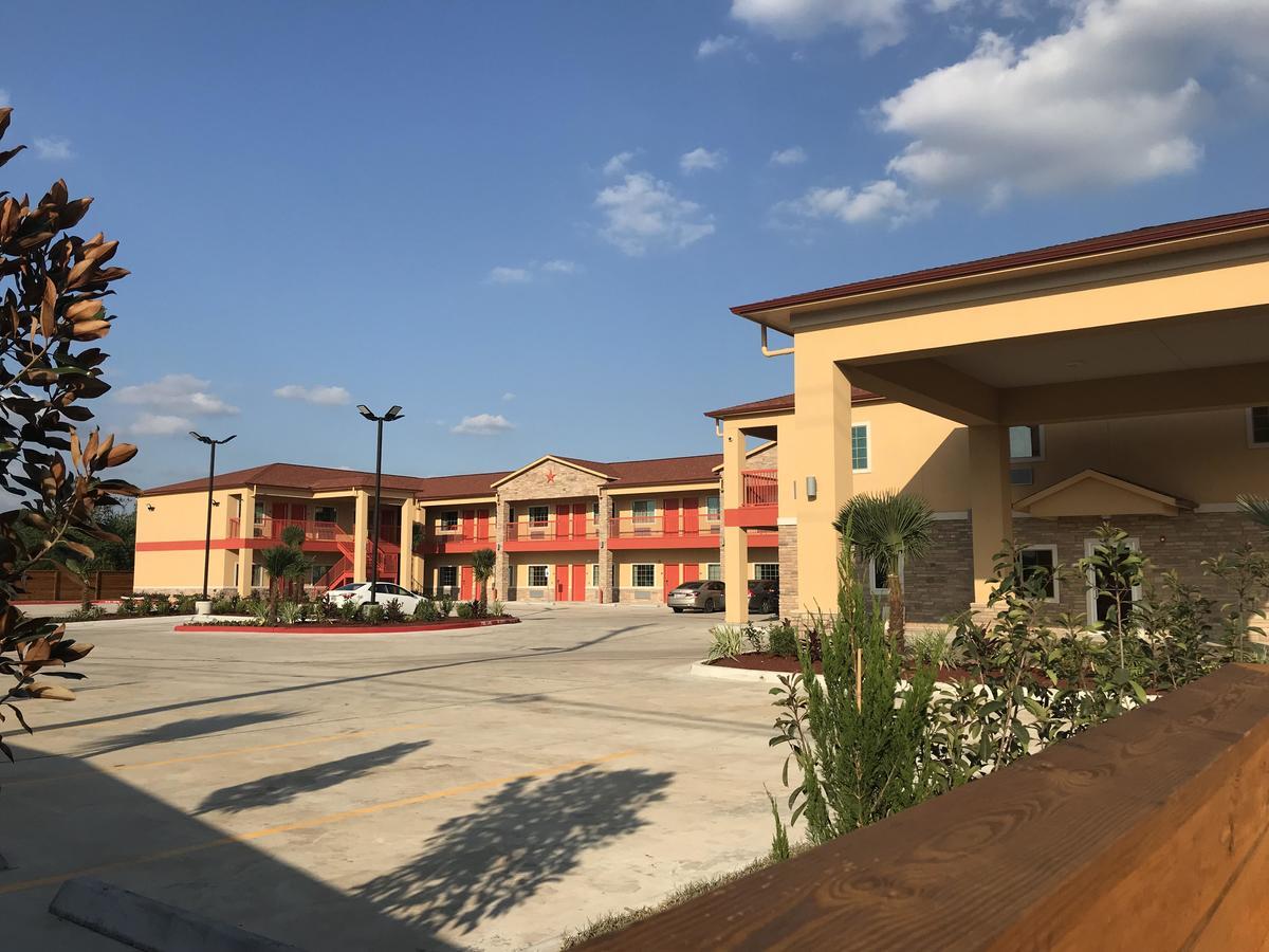 Scottish Inn & Suites - Iah Airport Humble Εξωτερικό φωτογραφία