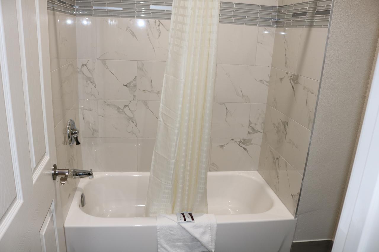 Scottish Inn & Suites - Iah Airport Humble Εξωτερικό φωτογραφία